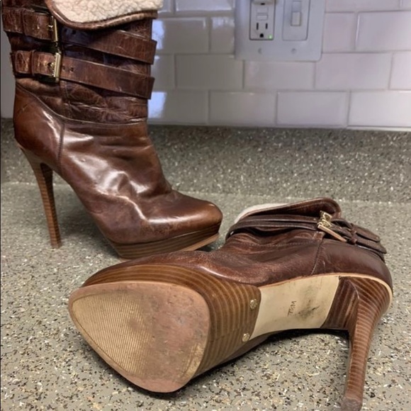 Michael Kors Cognac Ankle Boots- Size 7.5 - Picture 3 of 3